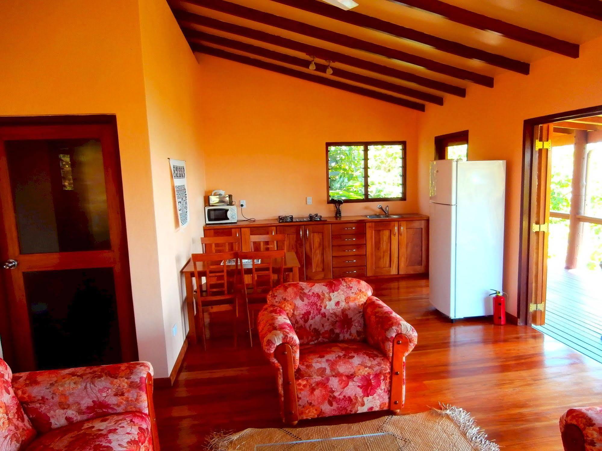 Korovesi Sunshine Villas Savusavu Exterior foto