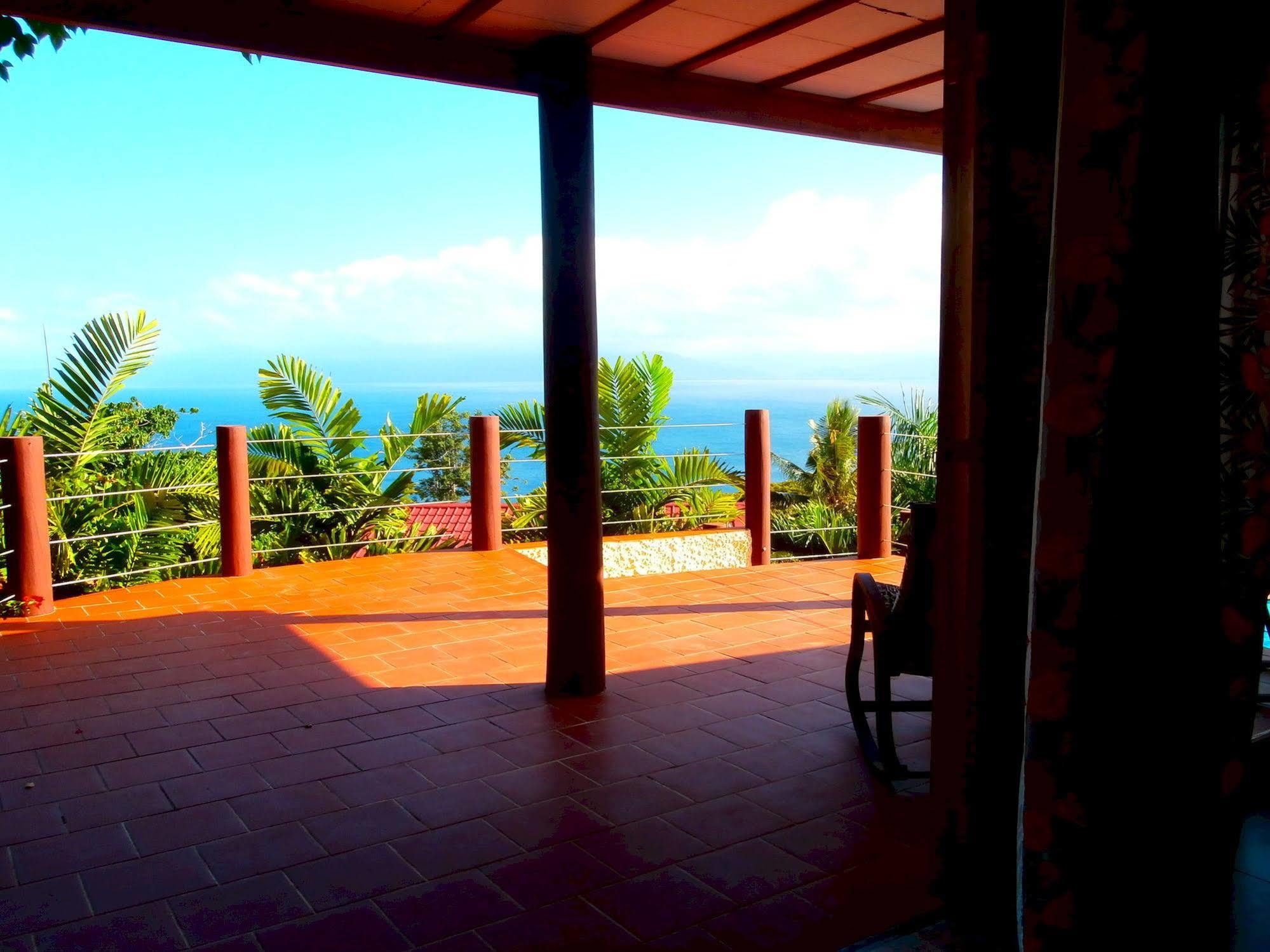 Korovesi Sunshine Villas Savusavu Exterior foto