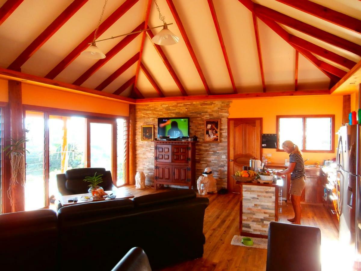 Korovesi Sunshine Villas Savusavu Exterior foto