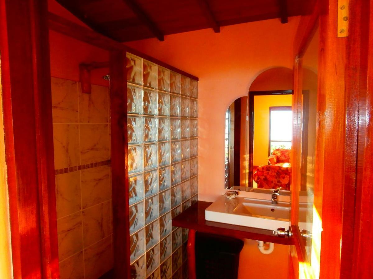 Korovesi Sunshine Villas Savusavu Exterior foto